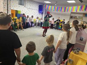 11a21728-ae37-4c71-a2ee-35279bce3864