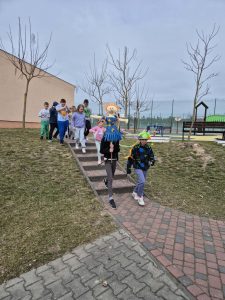 1da77229-d6d2-4a16-9510-26a81649038c