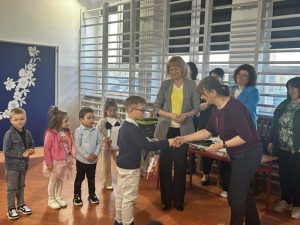 3e4d2261-0c07-4a14-9f63-40ac8a17944a