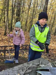 4f1a9255-8a0f-40e1-a680-17d1b135a366