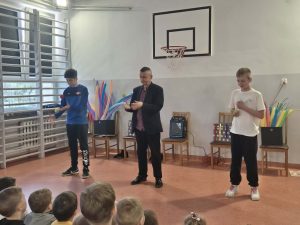 501f93e0-aec3-4430-8f2f-814869ac1b21