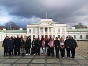 554fb51a-9504-427f-81c6-73f7b89ccff2