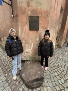 5d651461-ac8e-412b-accc-27b9e929da2d