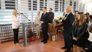 66b312f9-3b28-4cd5-a7e9-39fa144d9f6e