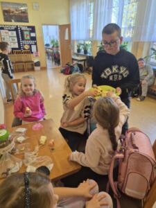 79cd3b3e-c8f2-4d65-afcc-31f8bb1a93c7