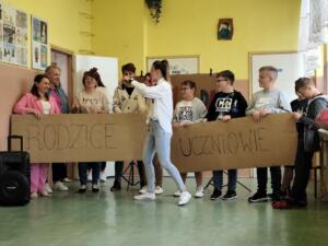 849fd76a-e79b-40e1-841f-57ef69d2f7d9