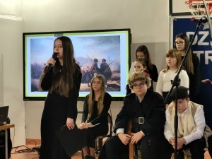 a20717fe-ec57-4625-81c5-d0079a036a9e