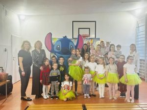 a25e05dd-e219-421b-b252-ce177ef8aa32