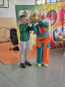 bf6755b5-9364-41d8-ab27-65e185293e7c