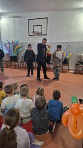 c6ba84f1-5f87-48de-8eec-817f20f1156b