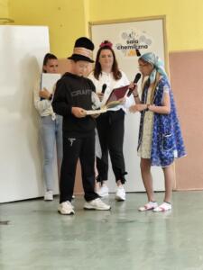 d56648bf-7b81-4bc5-8cb6-55975be0f982