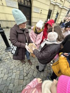 d61dde36-97d0-4f45-a906-88379a8721e8