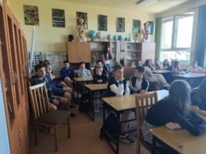 da76ecc7-7ffe-48f0-8d62-a413047a119d