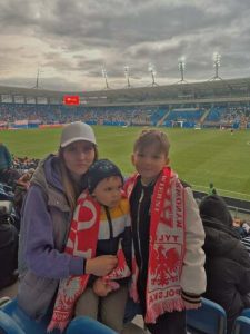 dc12f048-d291-4ae9-89a4-c859717578f0