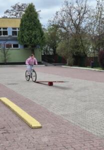 e08f9cf7-4a49-47f8-876d-3e576b5dd166