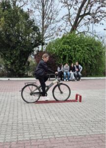 f44d1dea-2e05-4325-aa89-b73aa5f62af8