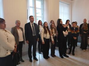 fd383db6-6d7b-4a77-b3f3-e51e0c71463c